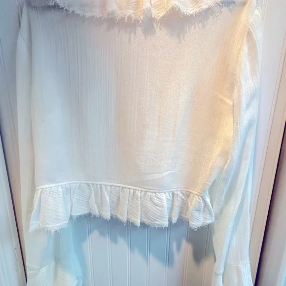 White Ruffled Cropped Blouse - Picture 2 of 2